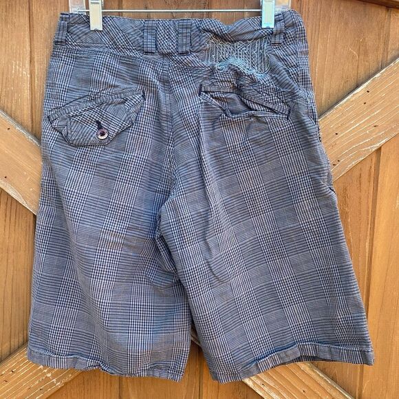 O'Neill Men's Black/Gray Plaid Check Bermuda Shorts. Size 26. VGUC! - Picture 2 of 4
